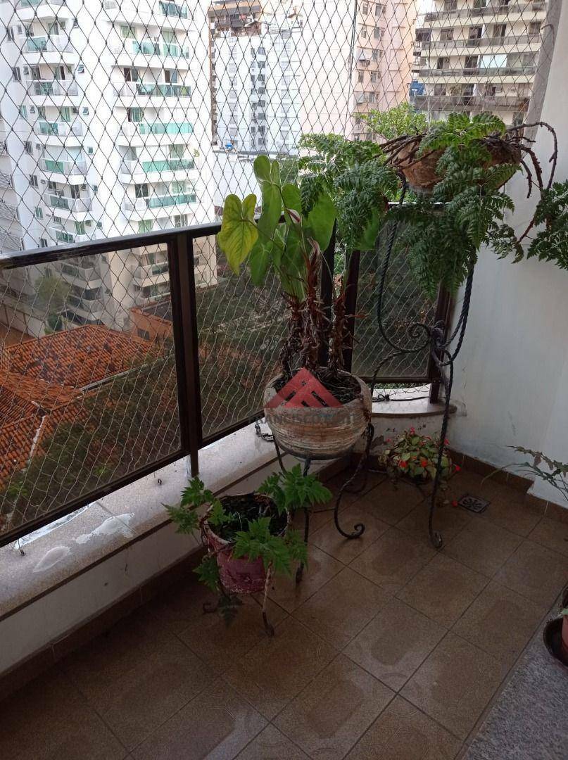 Apartamento à venda com 4 quartos, 250m² - Foto 2