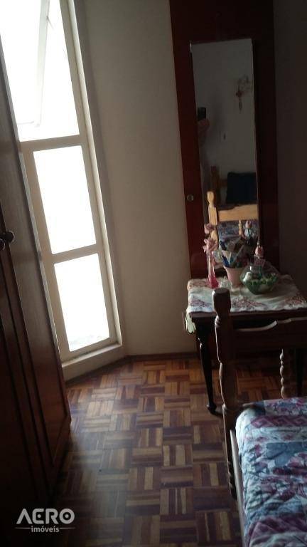 Apartamento à venda com 3 quartos, 91m² - Foto 25