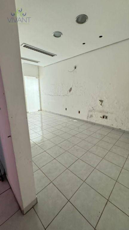 Casa para alugar com 3 quartos, 137m² - Foto 13
