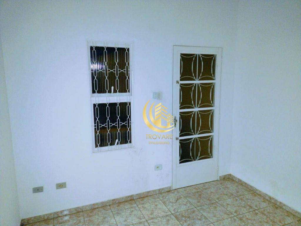 Casa, 3 quartos, 225 m² - Foto 2