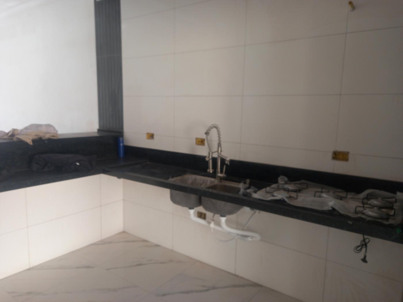 Casa à venda com 3 quartos, 260m² - Foto 4