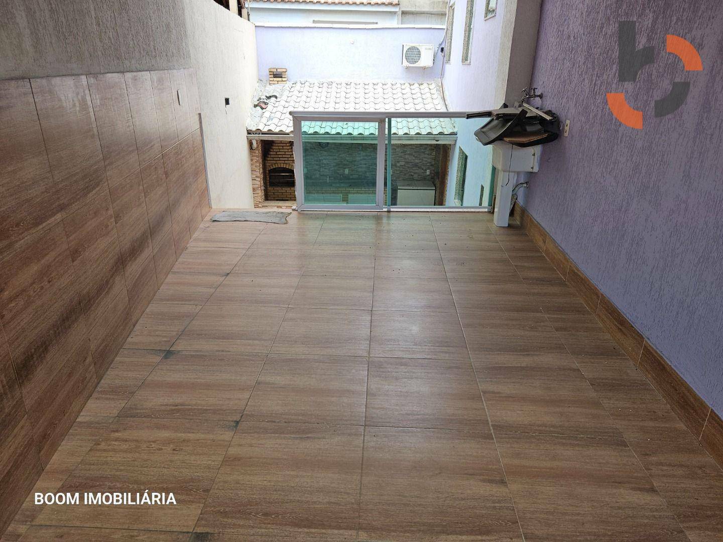 Casa à venda com 5 quartos, 218m² - Foto 44