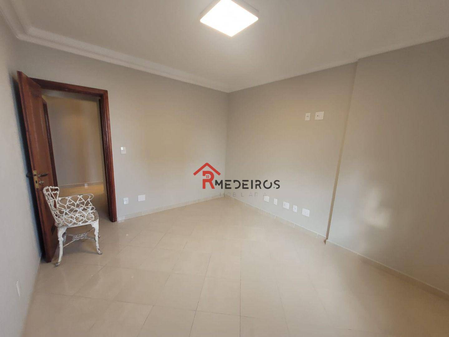 Cobertura à venda com 5 quartos, 257m² - Foto 28