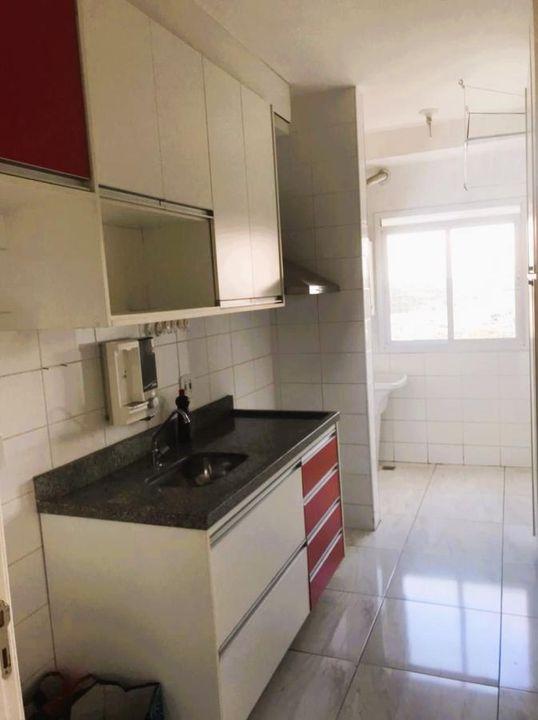 Apartamento à venda com 3 quartos, 70m² - Foto 4