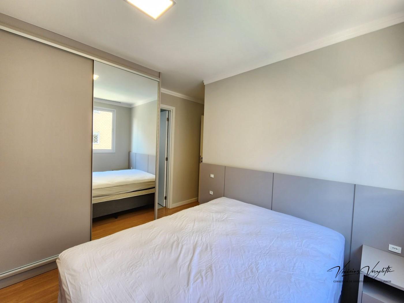 Apartamento para alugar com 2 quartos, 65m² - Foto 12