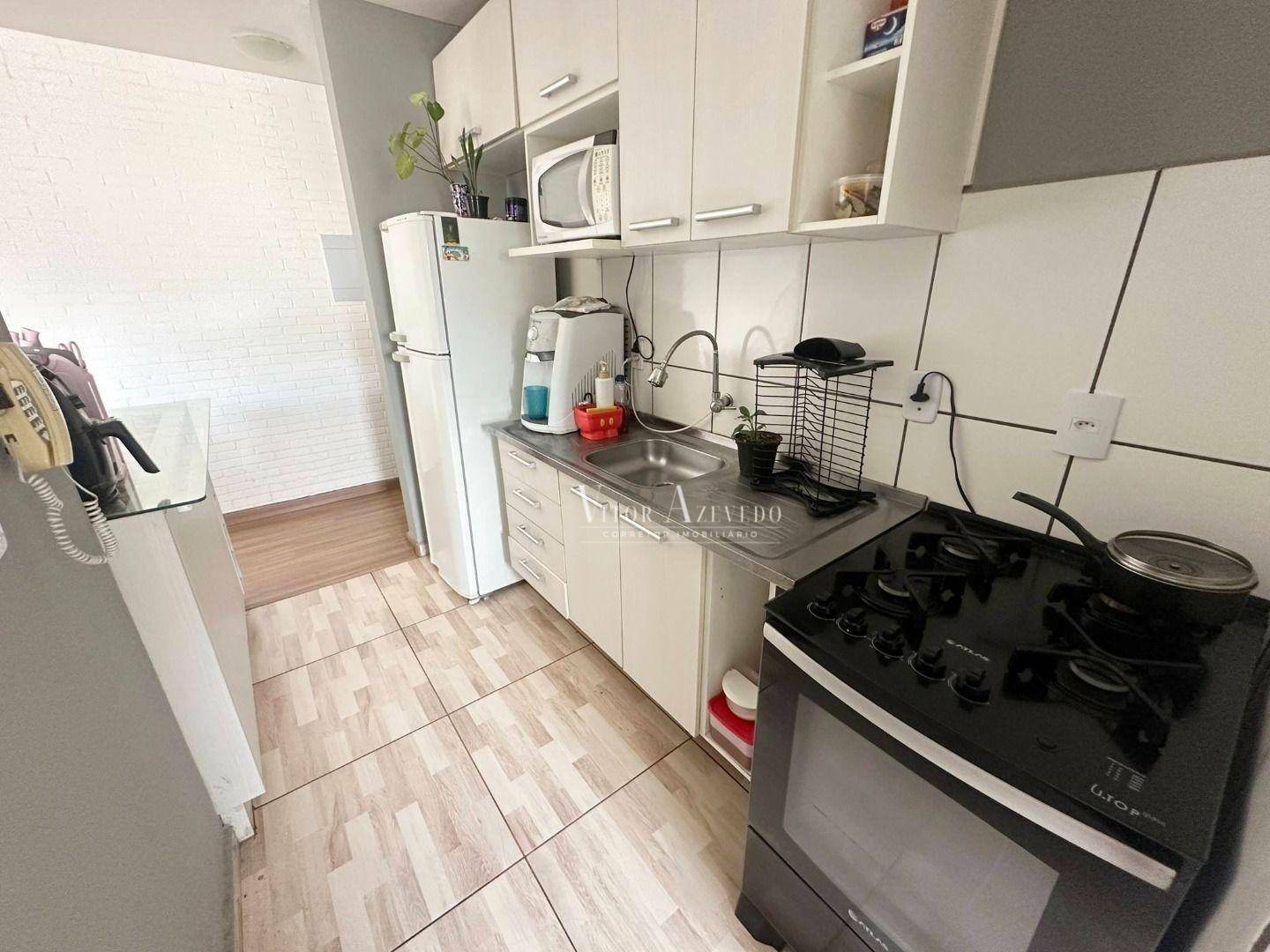 Apartamento à venda com 2 quartos, 50m² - Foto 4