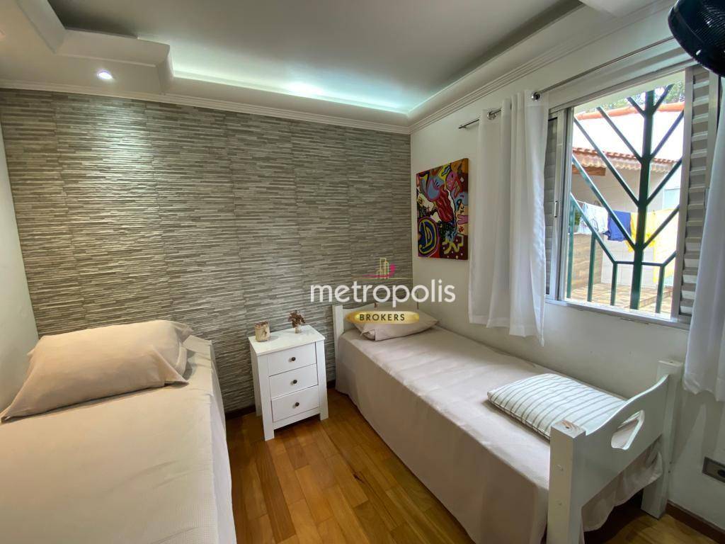 Casa à venda com 3 quartos, 250m² - Foto 20