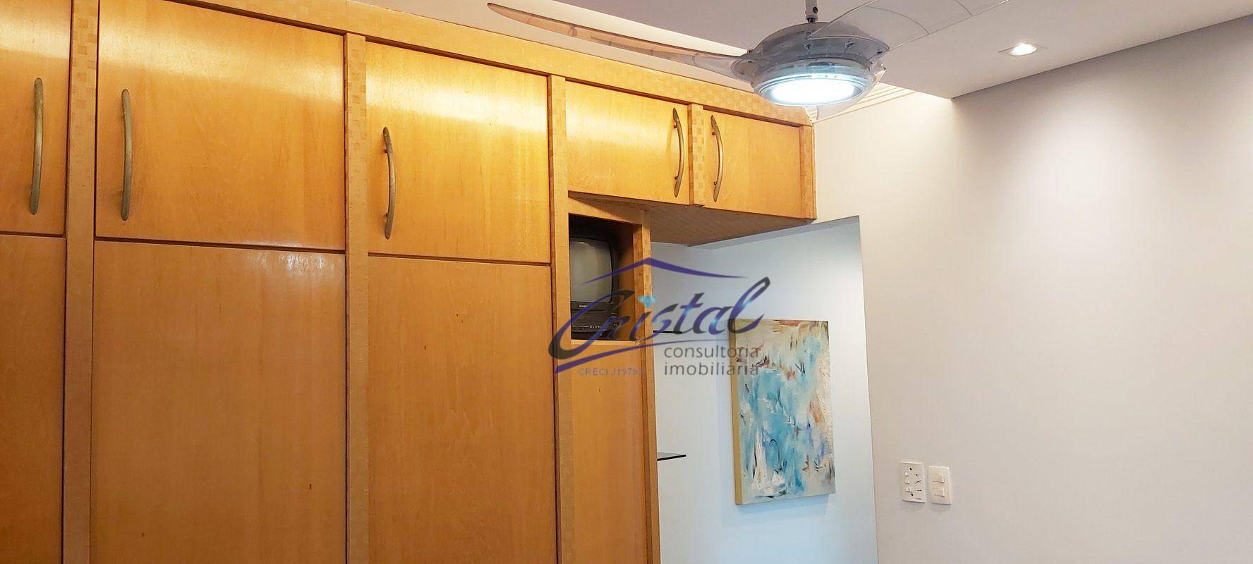 Apartamento à venda com 3 quartos, 216m² - Foto 14