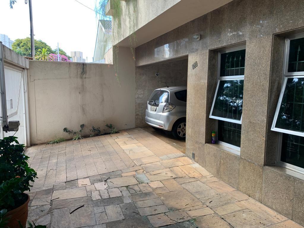 Sobrado para alugar com 5 quartos, 291m² - Foto 2