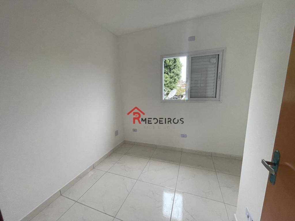 Casa à venda com 2 quartos, 55m² - Foto 6