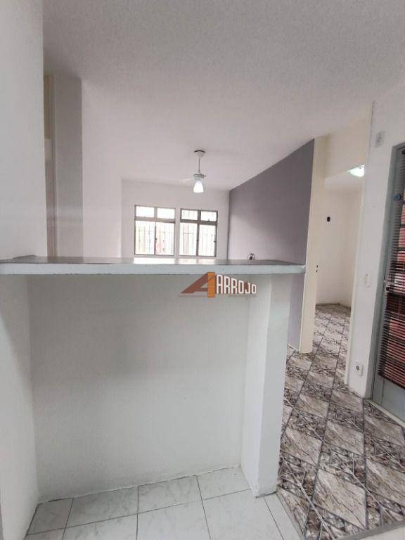 Apartamento à venda com 2 quartos, 41m² - Foto 18