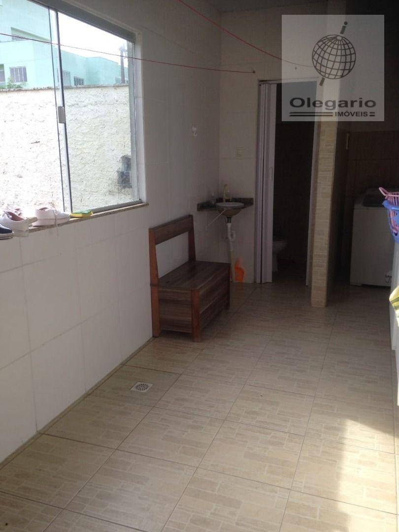 Sobrado à venda com 5 quartos, 384m² - Foto 3