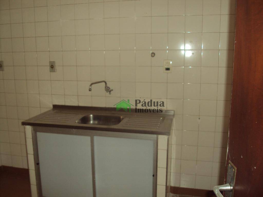 Apartamento à venda e aluguel com 2 quartos, 70m² - Foto 9