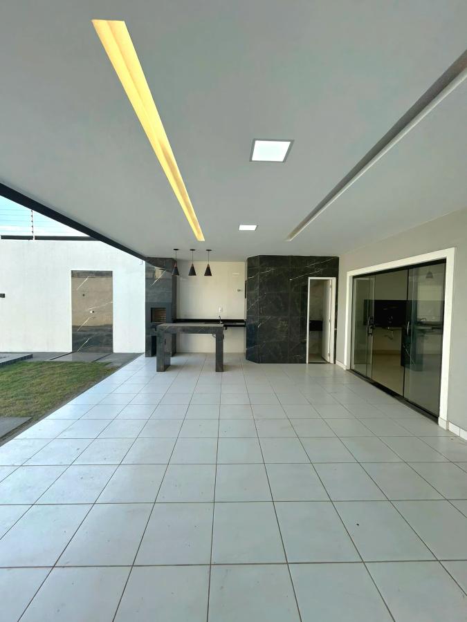 Casa à venda com 3 quartos, 240m² - Foto 5