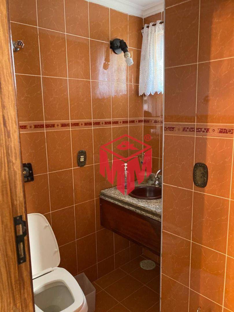 Apartamento à venda com 3 quartos, 180m² - Foto 5