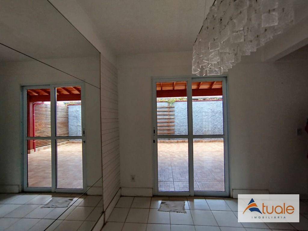 Casa de Condomínio para alugar com 3 quartos, 74m² - Foto 4