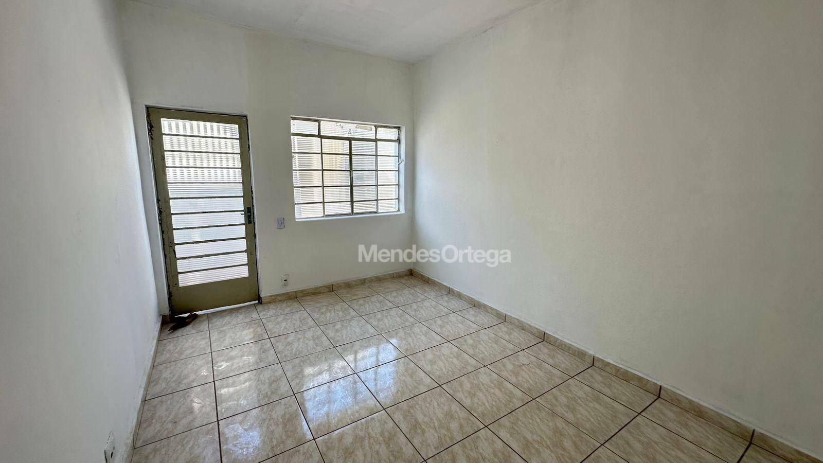 Casa, 2 quartos, 100 m² - Foto 1