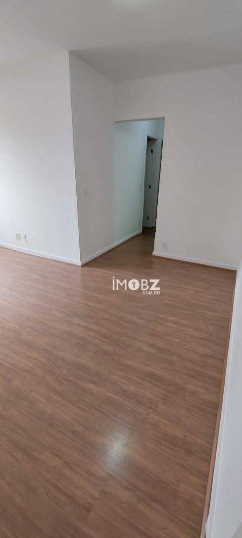 Apartamento à venda com 2 quartos, 60m² - Foto 4