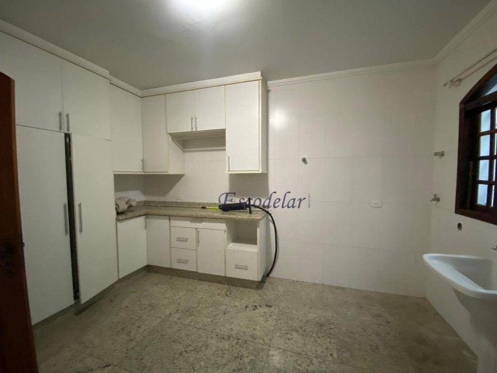 Sobrado à venda com 4 quartos, 260m² - Foto 2