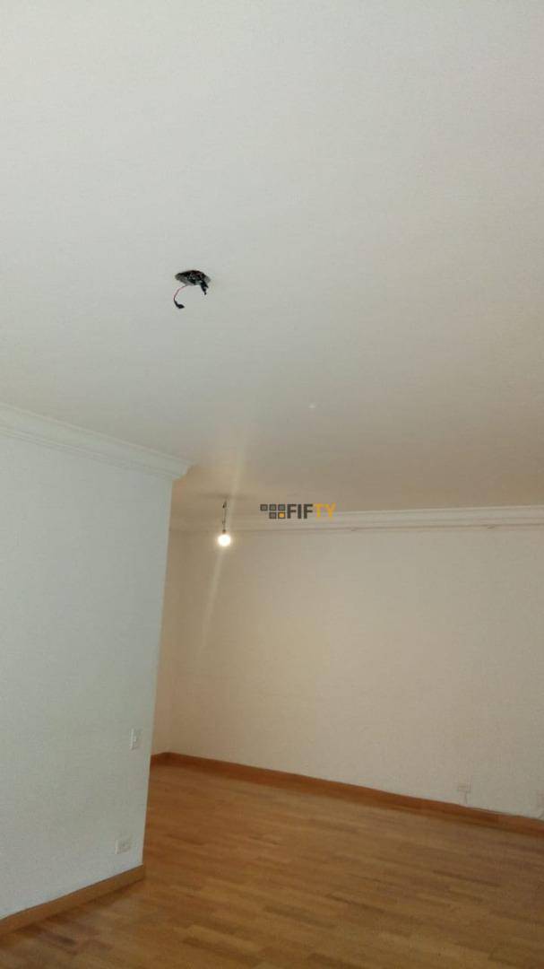 Apartamento para alugar com 3 quartos, 128m² - Foto 24