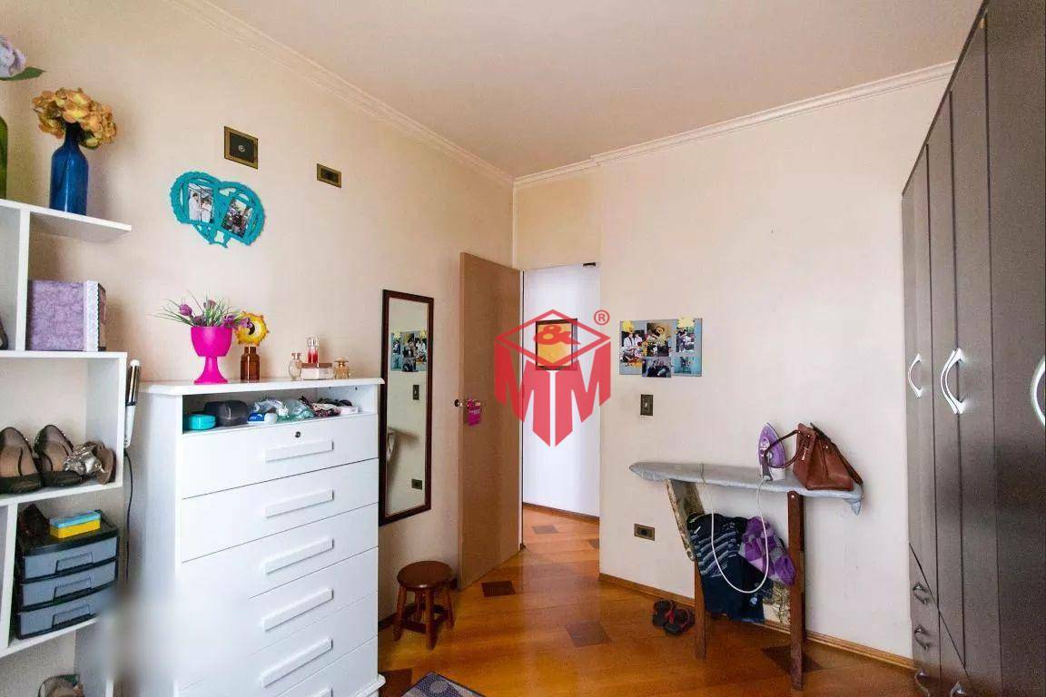 Apartamento à venda com 3 quartos, 76m² - Foto 8