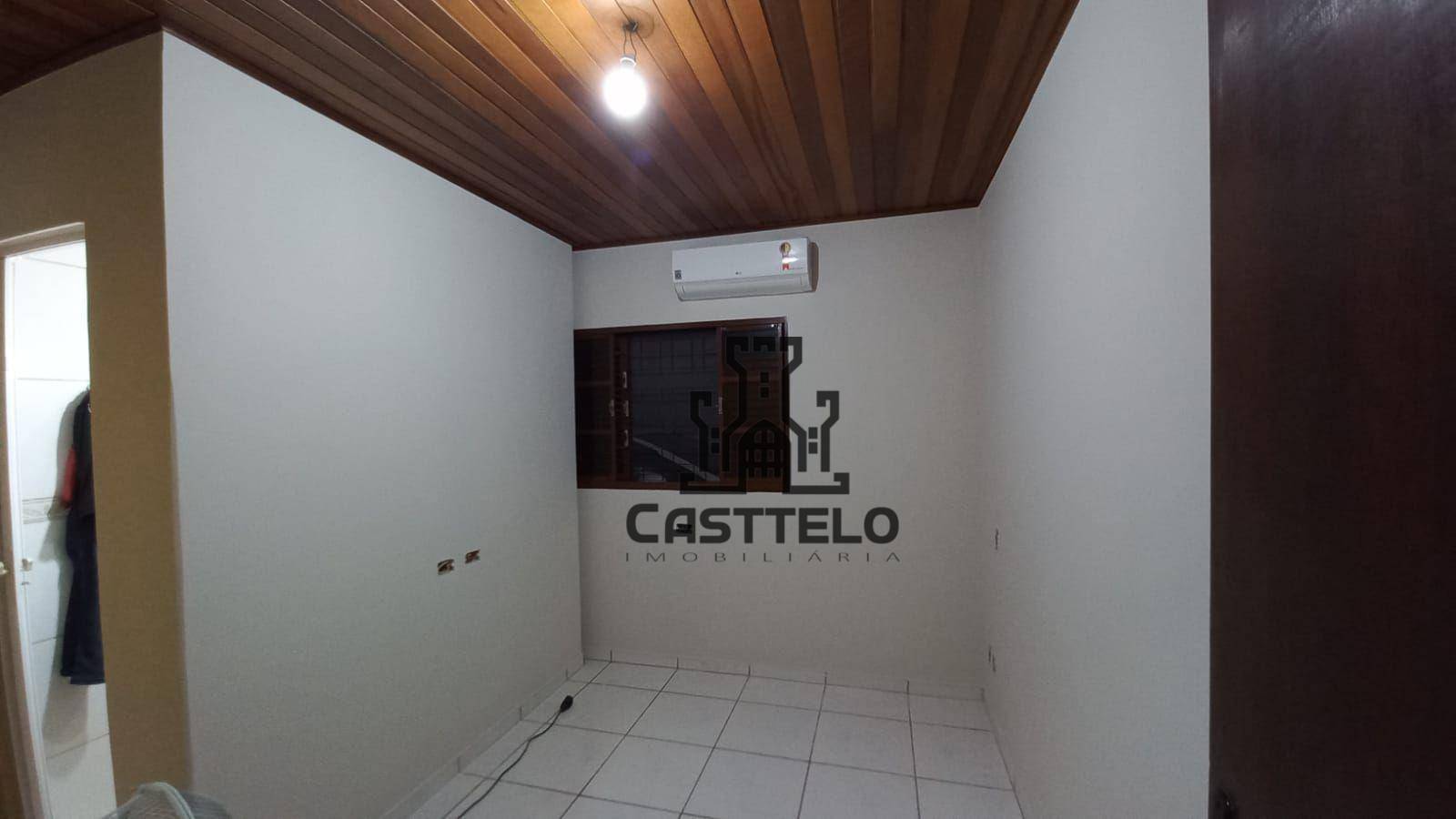 Casa à venda com 3 quartos, 171m² - Foto 11