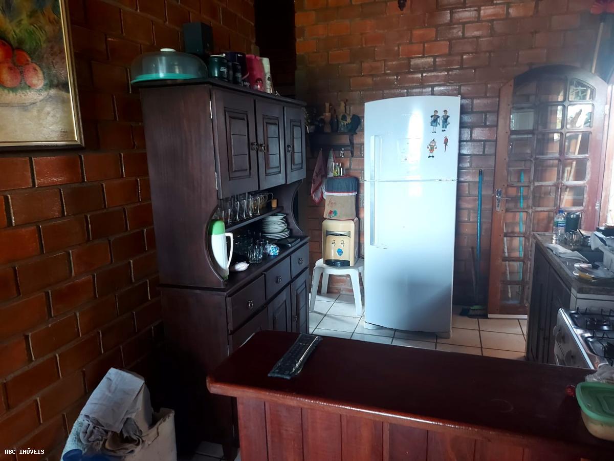 Casa de Condomínio para alugar com 3 quartos, 345m² - Foto 17