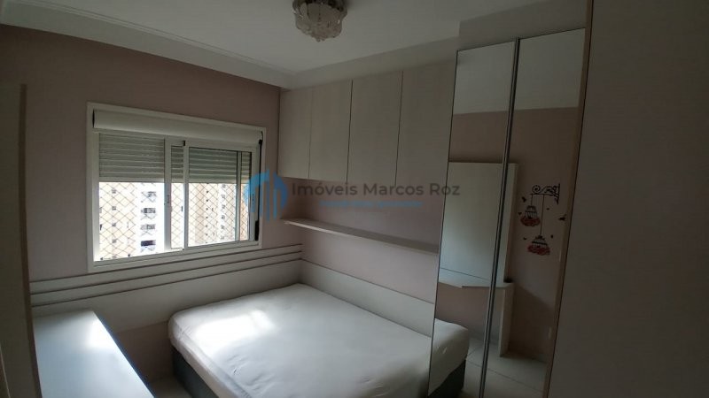 Apartamento à venda com 3 quartos, 119m² - Foto 20