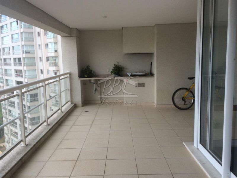 Apartamento à venda com 3 quartos, 186m² - Foto 3