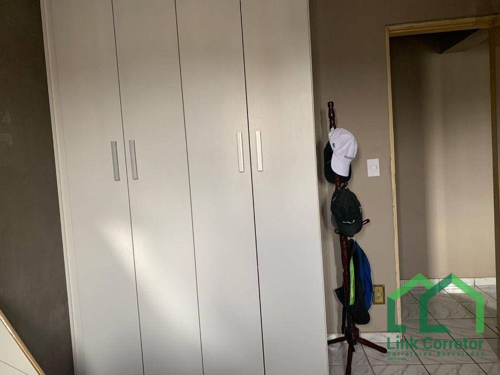 Apartamento à venda com 2 quartos, 73m² - Foto 4