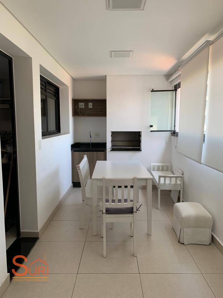 Apartamento à venda com 3 quartos, 200m² - Foto 5