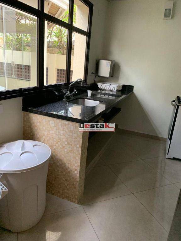 Apartamento à venda com 3 quartos, 150m² - Foto 33