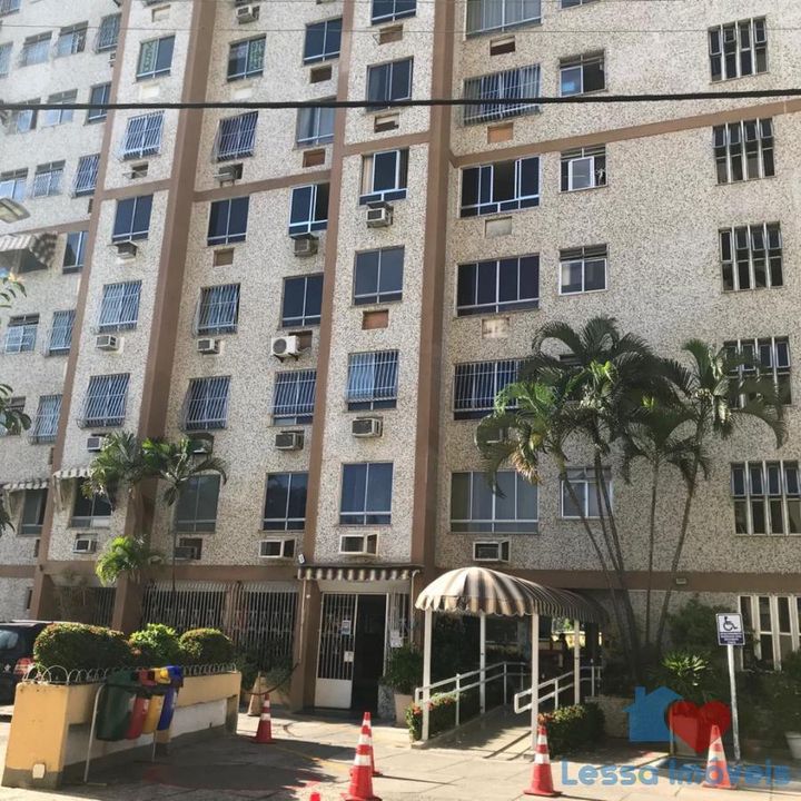 Apartamento à venda com 2 quartos, 62m² - Foto 24