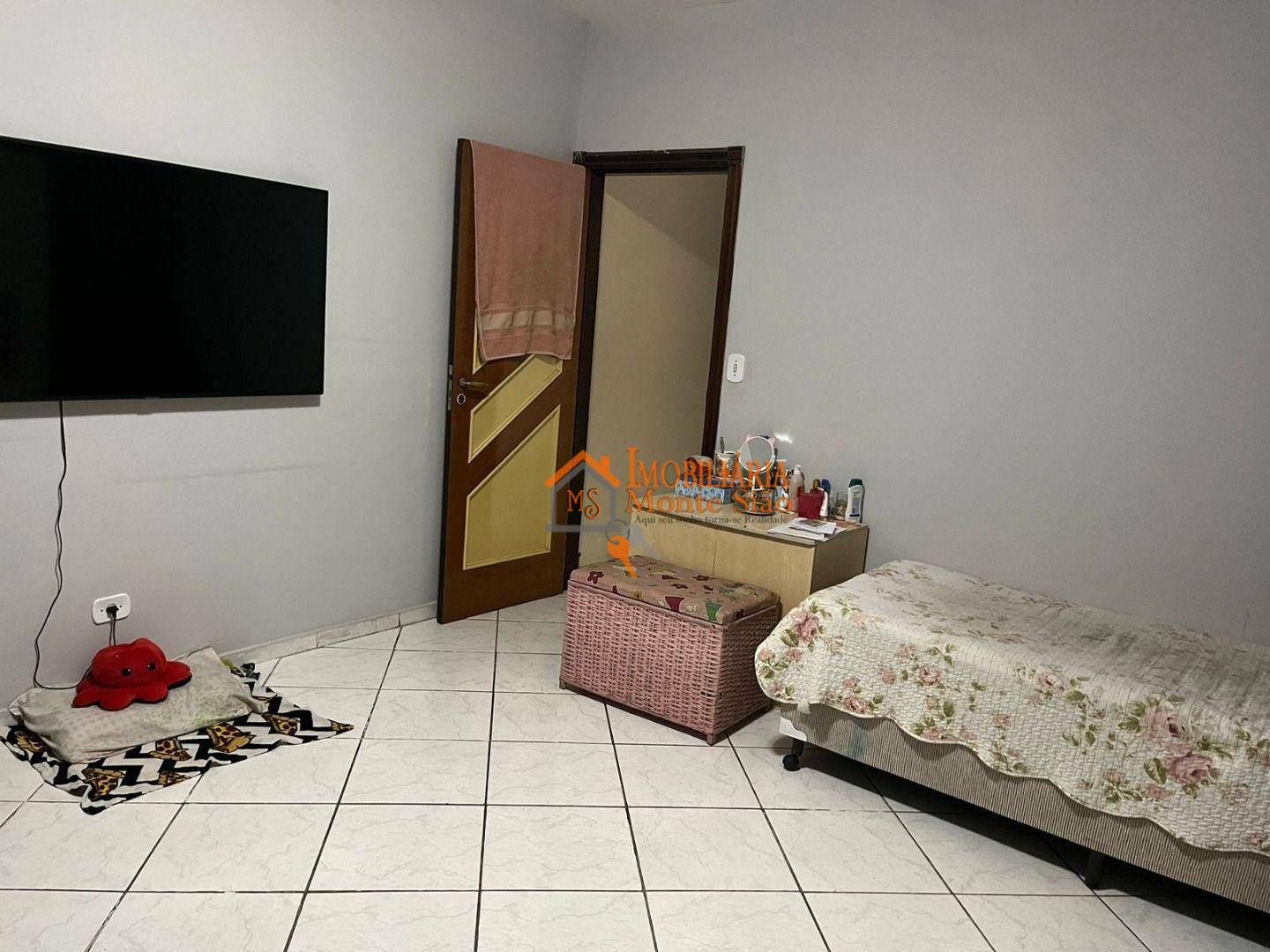 Sobrado à venda com 2 quartos, 220m² - Foto 13