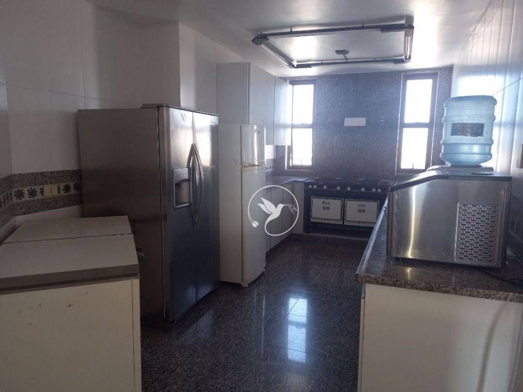 Apartamento à venda com 4 quartos, 281m² - Foto 24