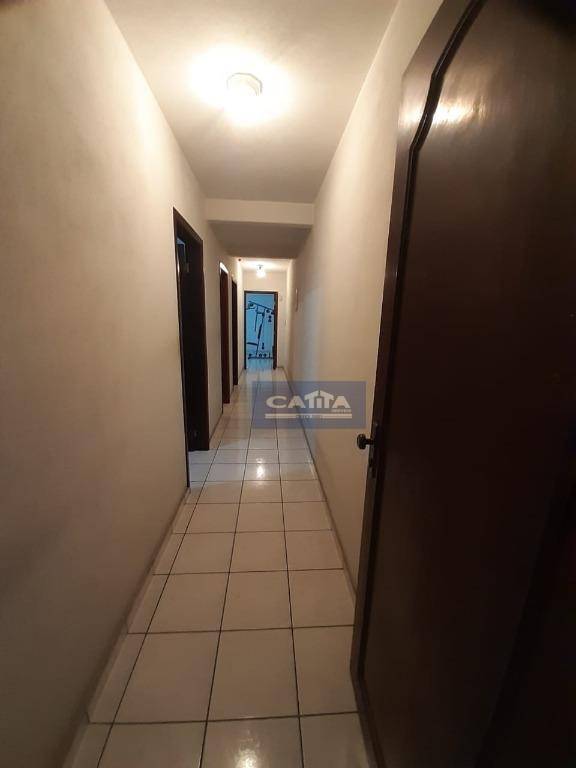 Sobrado à venda com 4 quartos, 250m² - Foto 7