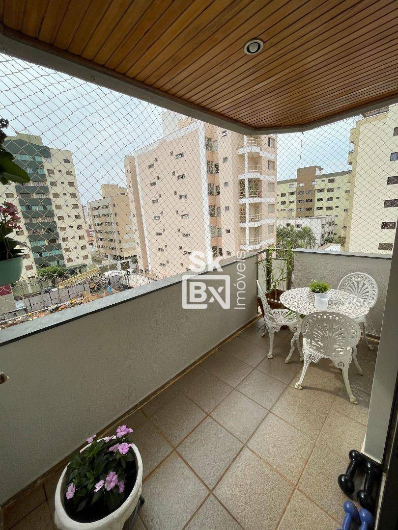 Apartamento à venda com 3 quartos, 116m² - Foto 5