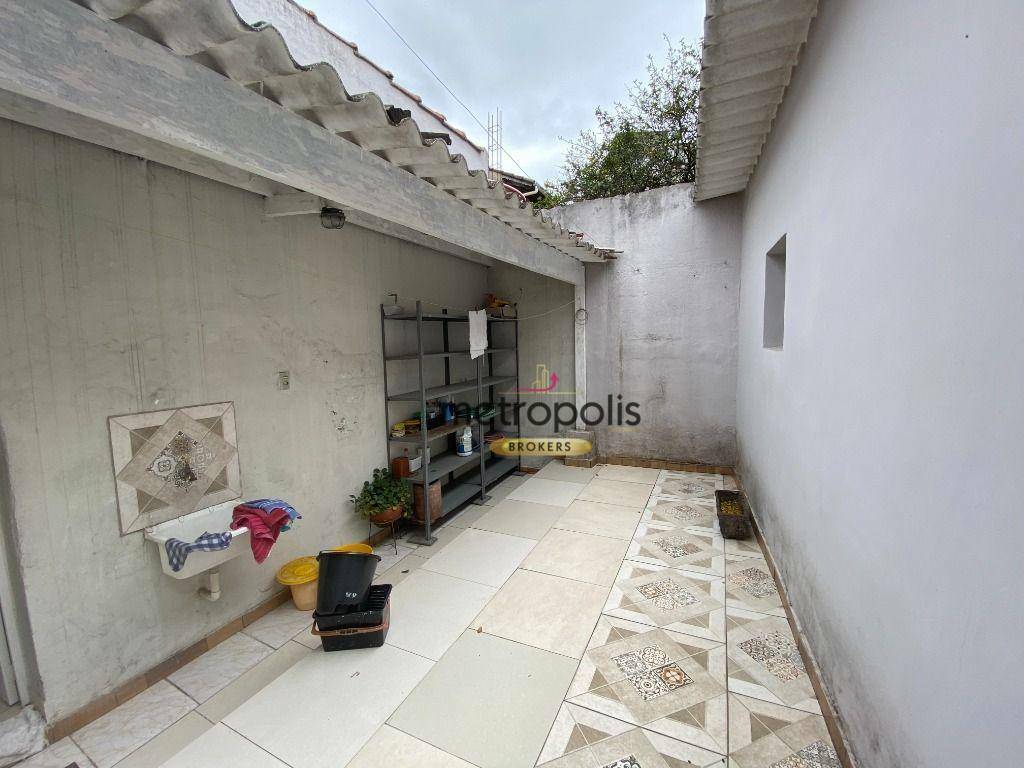 Sobrado à venda com 2 quartos, 121m² - Foto 47
