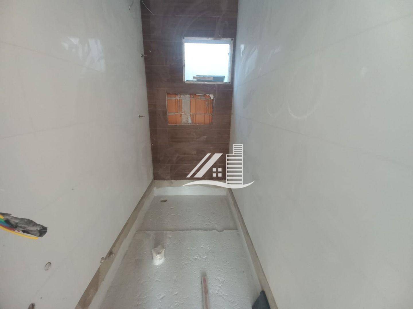 Apartamento à venda com 2 quartos, 70m² - Foto 13