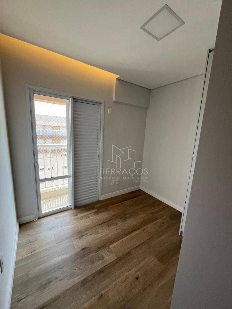 Apartamento à venda com 3 quartos, 119m² - Foto 26