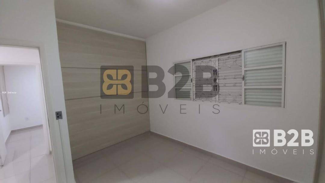 Casa à venda com 3 quartos, 250m² - Foto 26