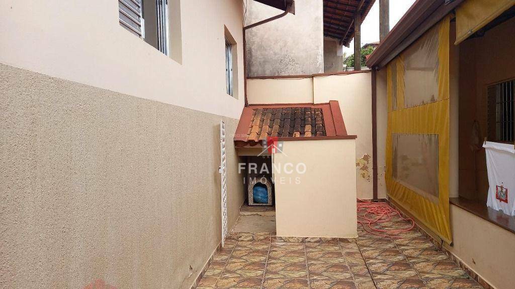 Casa de Condomínio à venda com 3 quartos, 148m² - Foto 7