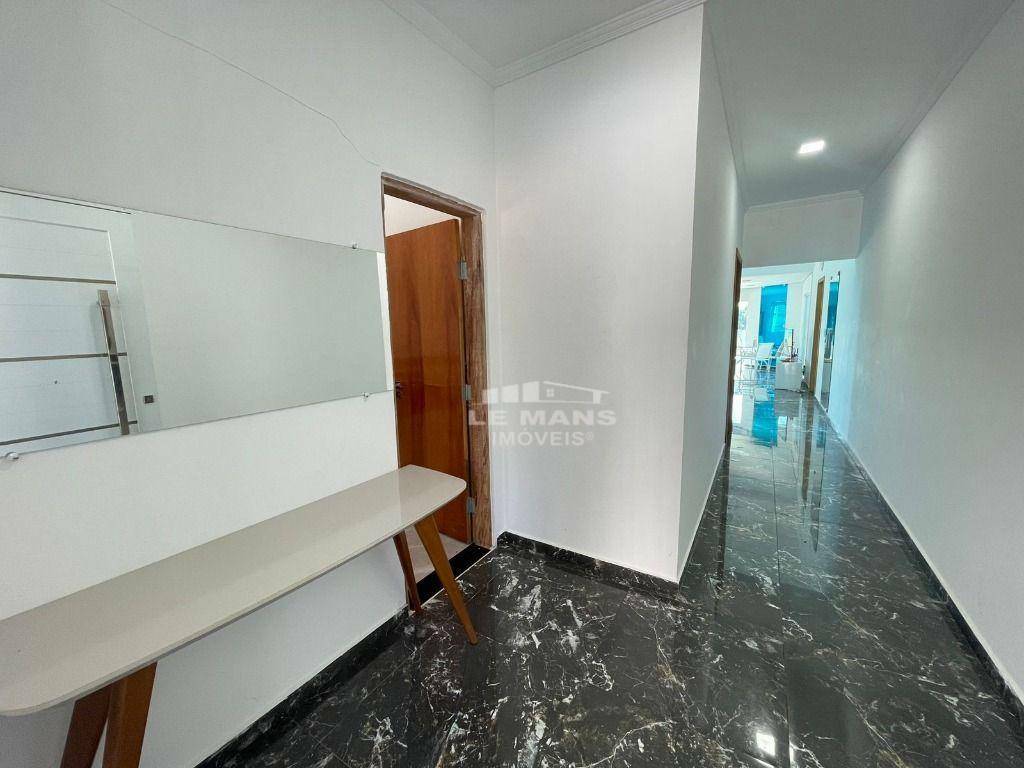 Casa à venda com 5 quartos, 380m² - Foto 5