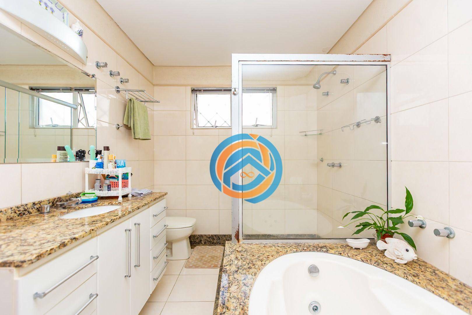 Sobrado à venda com 5 quartos, 220m² - Foto 30