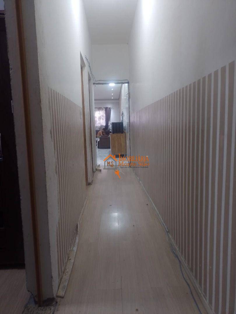 Casa à venda com 3 quartos, 230m² - Foto 16