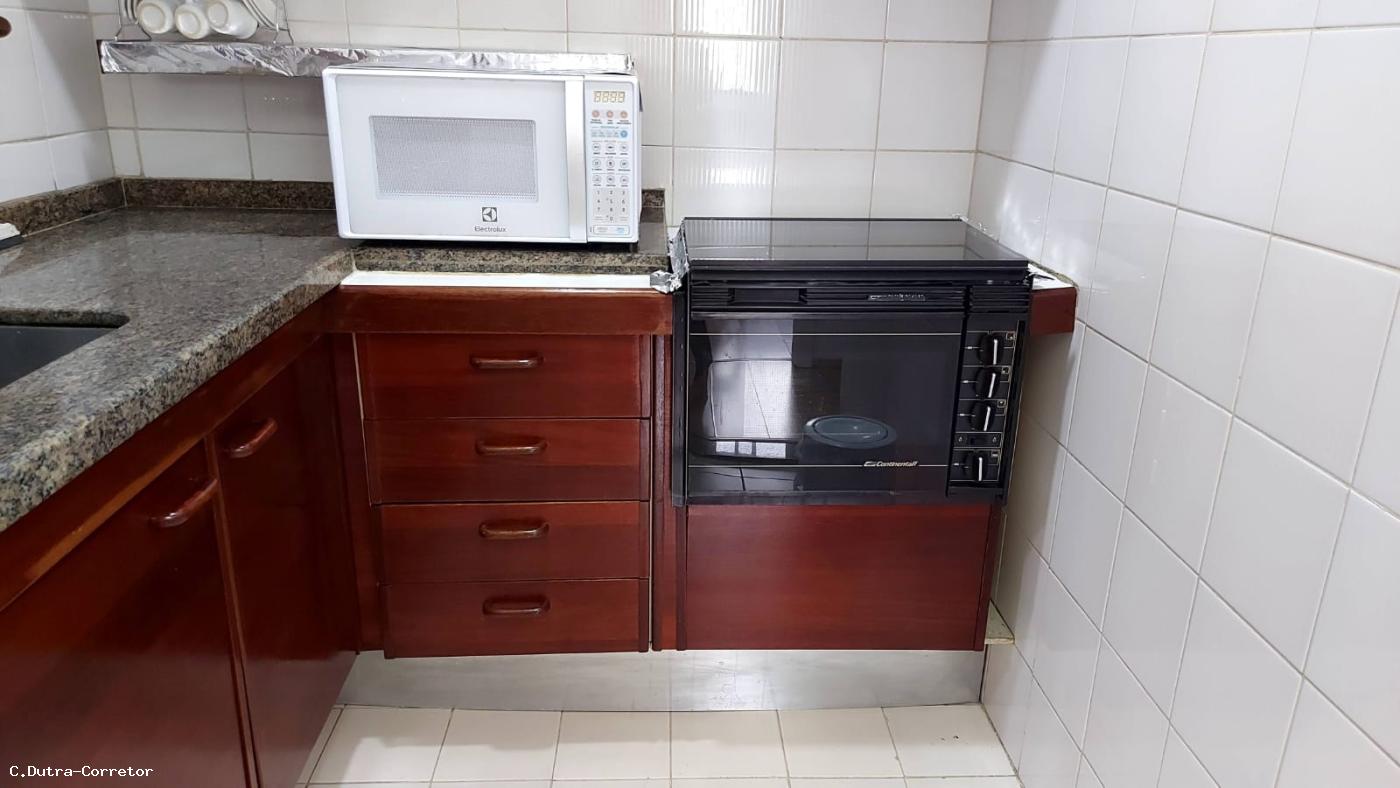 Apartamento à venda com 1 quarto, 50m² - Foto 18