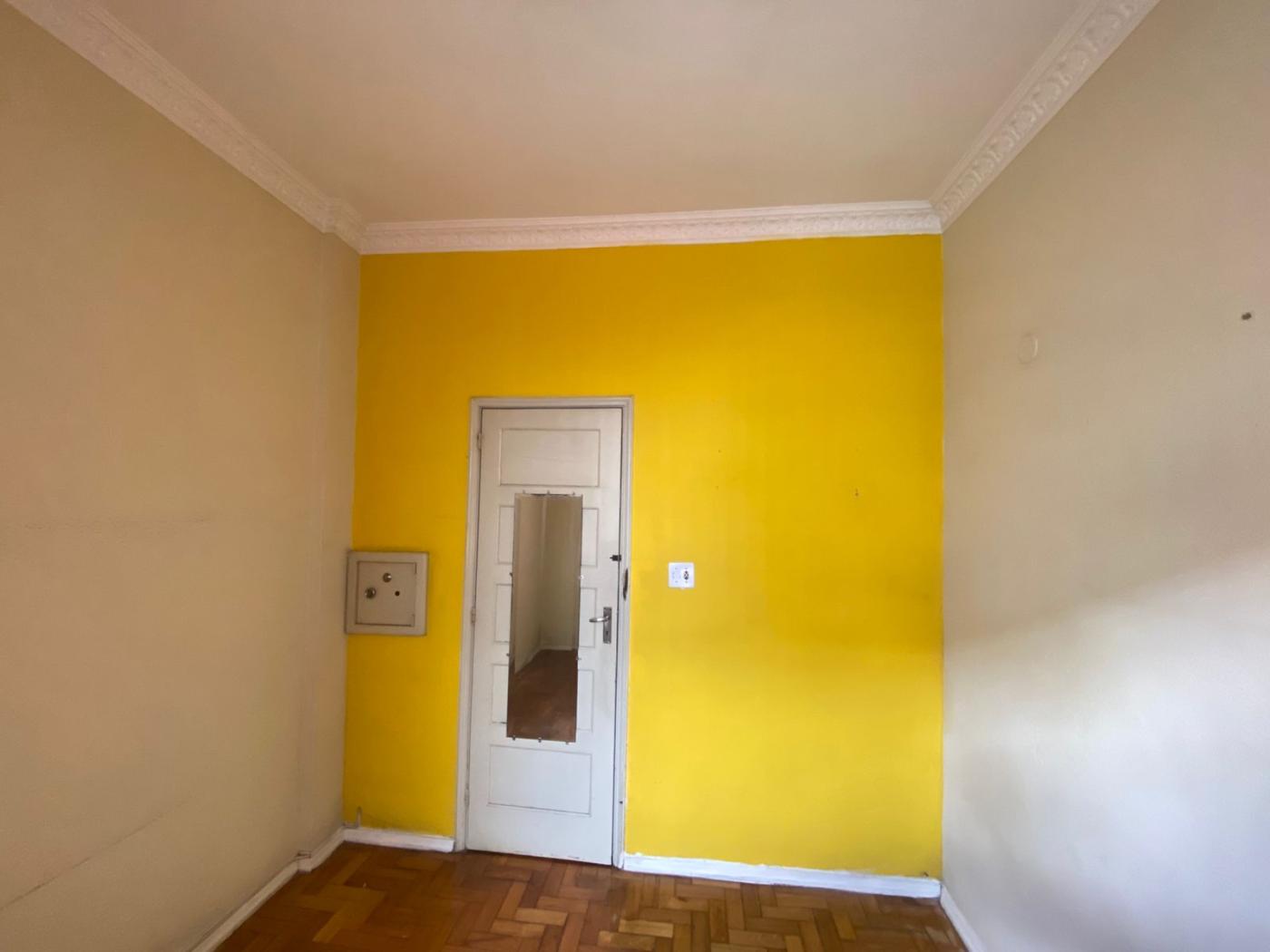 Apartamento à venda com 1 quarto, 36m² - Foto 2