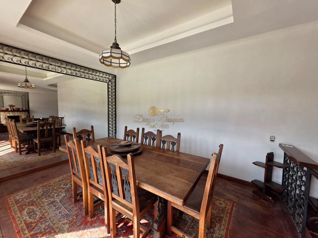 Casa de Condomínio à venda com 4 quartos, 330m² - Foto 11