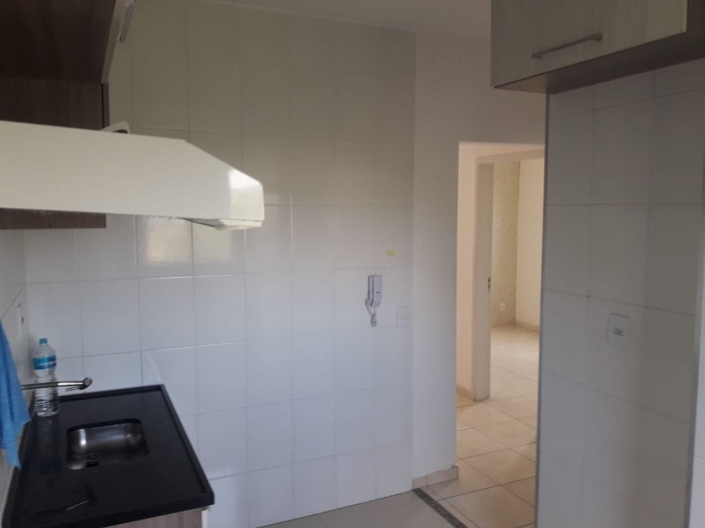 Apartamento à venda com 2 quartos, 45m² - Foto 13