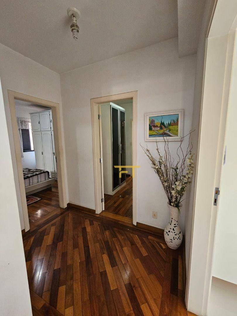 Apartamento à venda com 3 quartos, 122m² - Foto 15